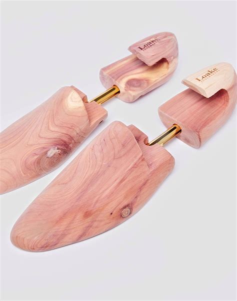 prada cedar shoe tree|best cedar shoe trees.